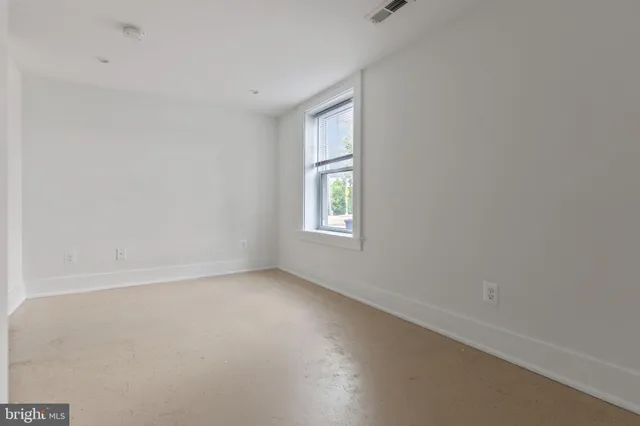 $1,239,000 | 2629 Washington Boulevard, Arlington, VA 22201