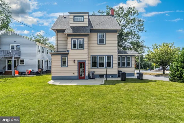 $1,239,000 | 2629 Washington Boulevard, Arlington, VA 22201