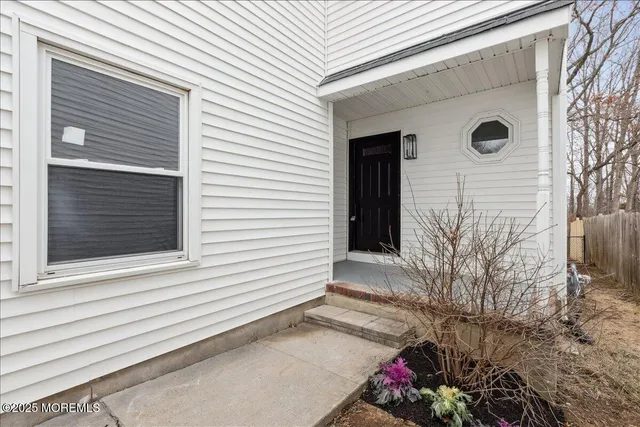 $3,650 | 18 Oak Knoll Drive, Matawan, NJ 07747