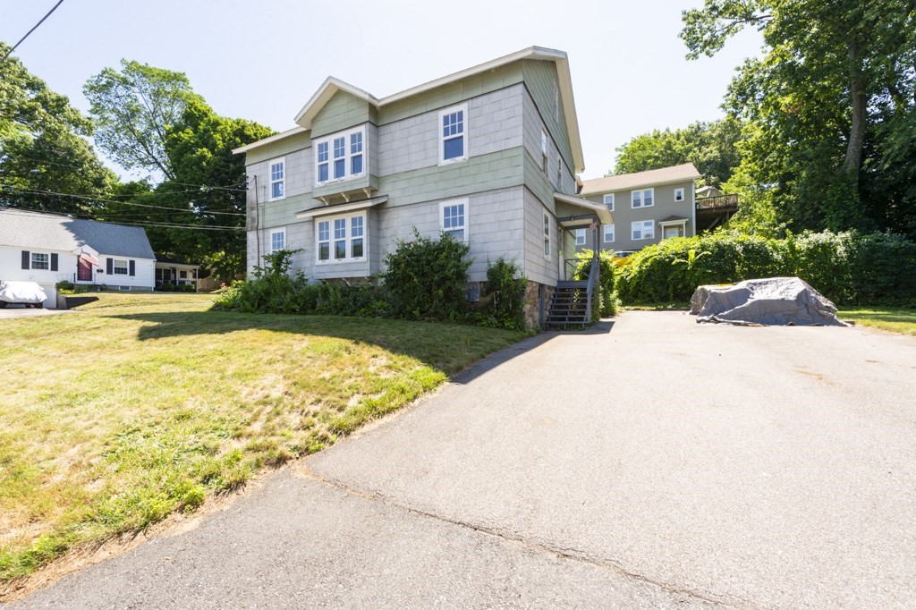17 Hunnewell Road Worcester, MA 01606 - Photo 28 of 28