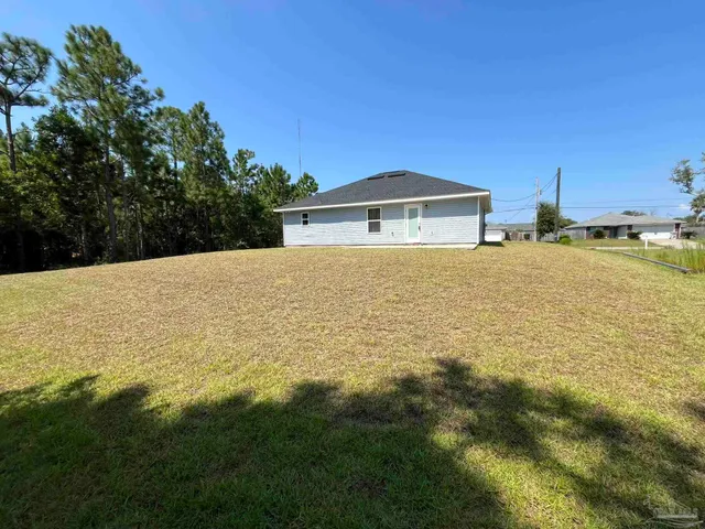 $2,000 | 1949 Justice Circle, Gulf Breeze, FL 32563