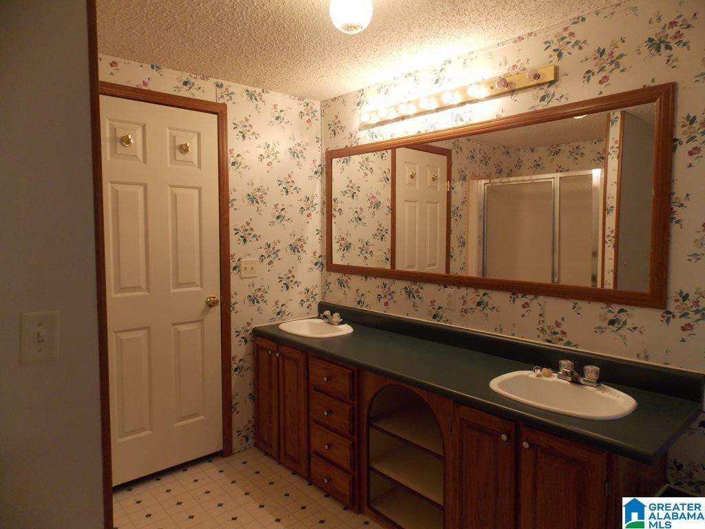 150 Alexis Lane Anniston, AL 36201 - Photo 26 of 41