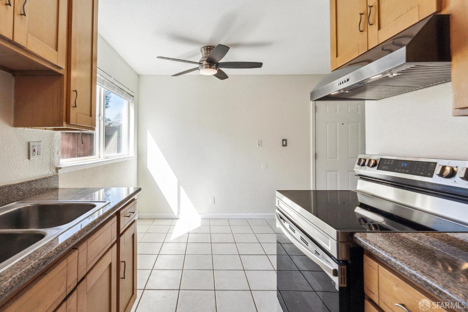 1649 Julia Street Berkeley, CA 94703 - Photo 15 of 28