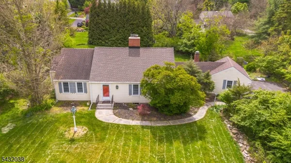 $550,000 | 10 Cedar Wax Wing Road, Hackettstown, NJ 07840