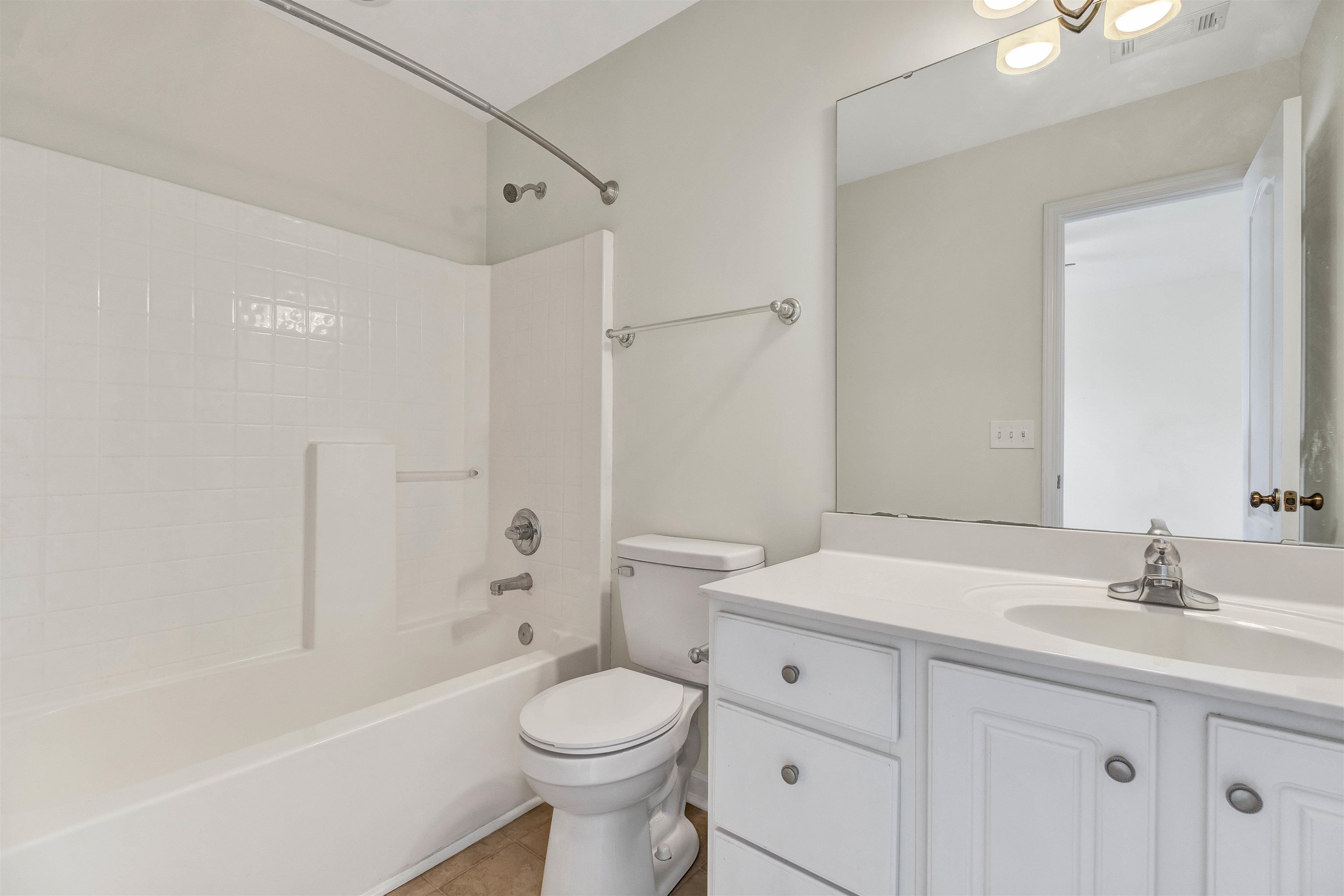 214 Bridgeport Road Boiling Springs, SC 29316 - Photo 23 of 36