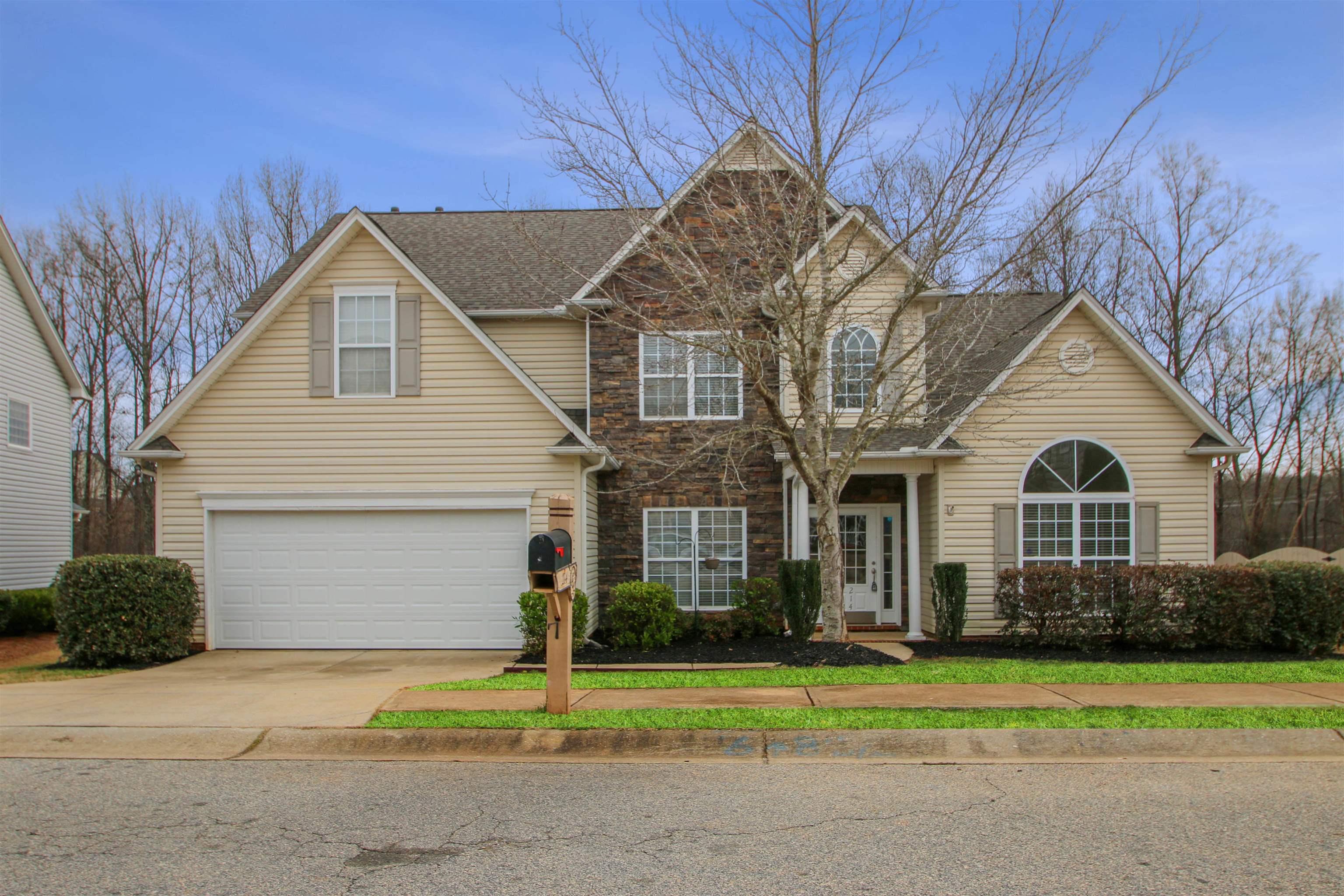 214 Bridgeport Road Boiling Springs, SC 29316 - Photo 27 of 36