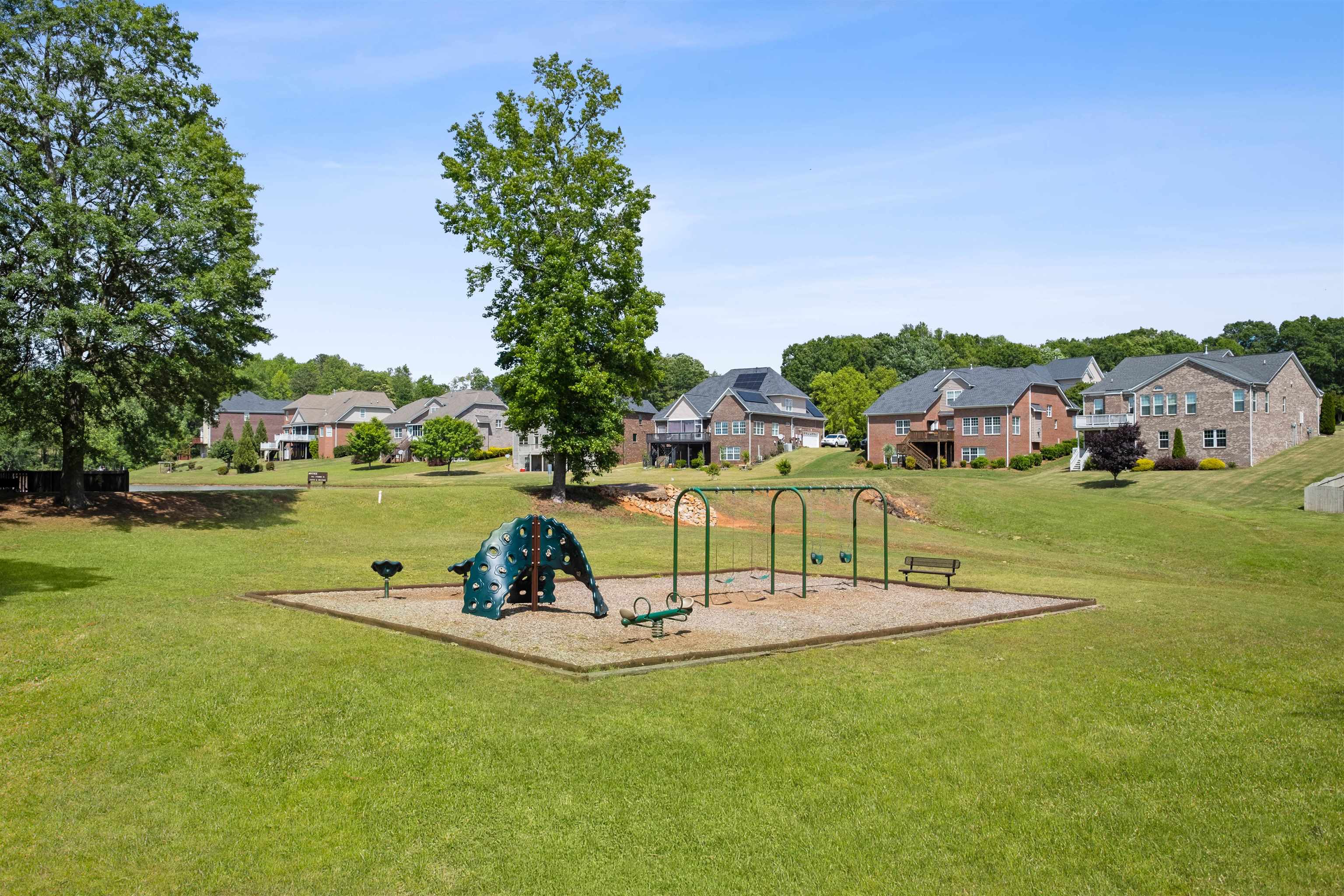 214 Bridgeport Road Boiling Springs, SC 29316 - Photo 34 of 36