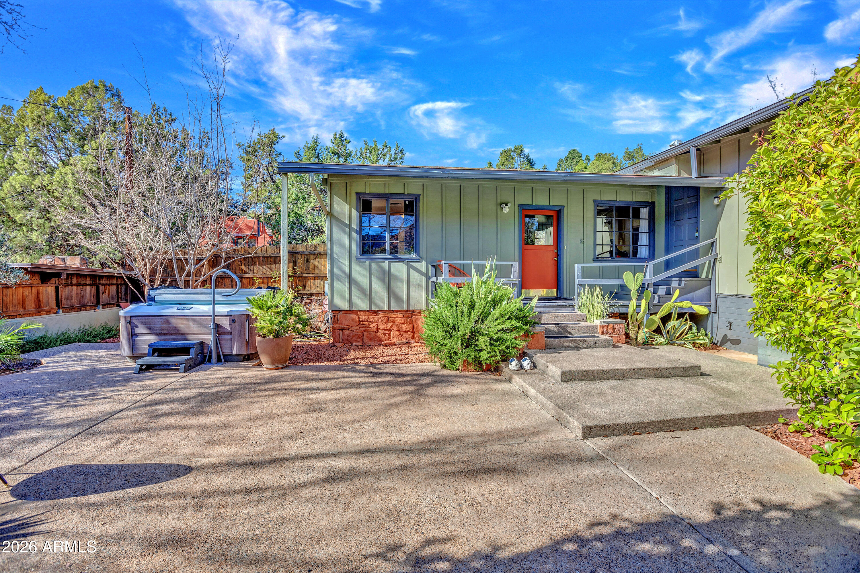 325 Smith Road Sedona, AZ 86336 - Photo 9 of 26 Smith - 0001