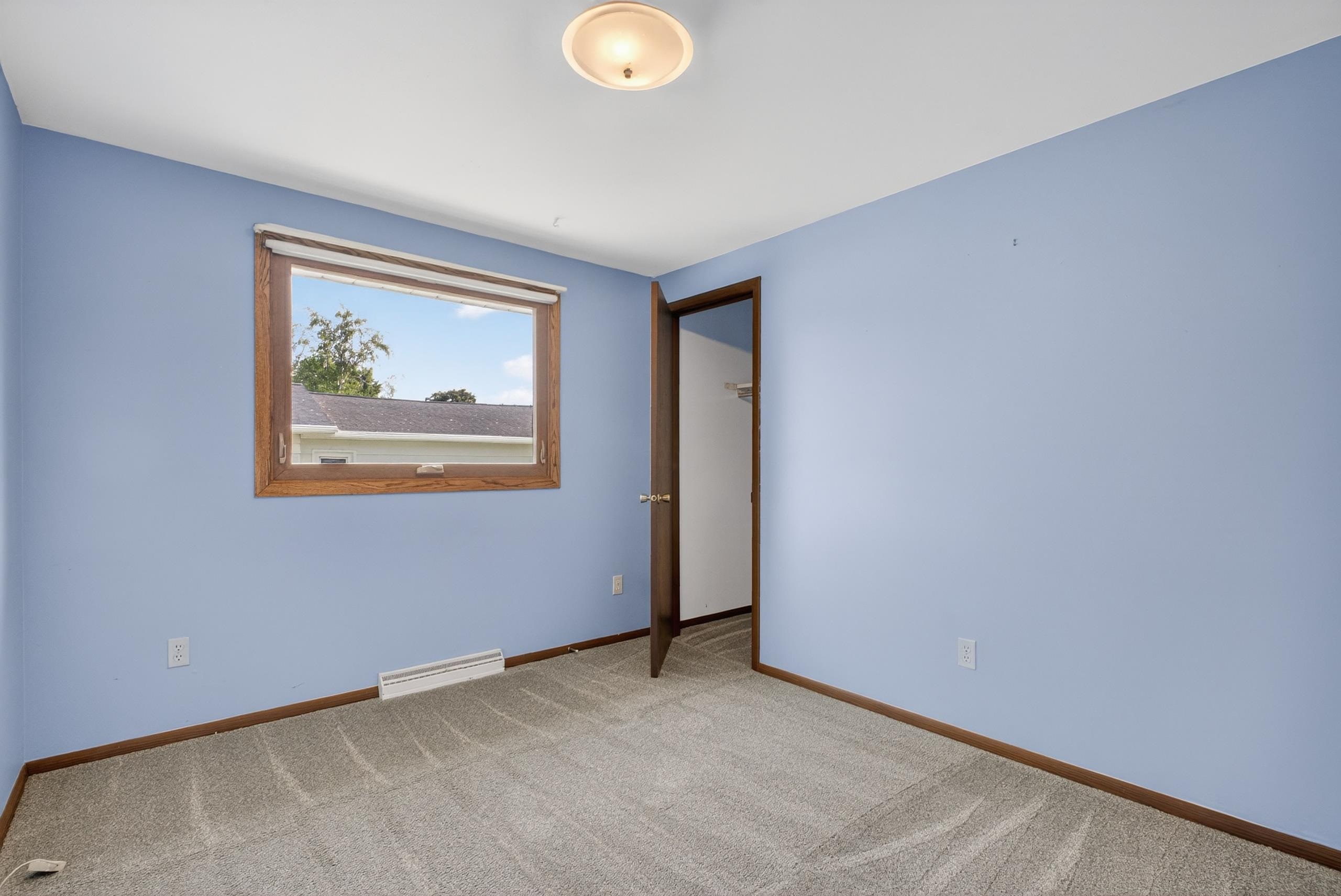 609 Washington Street Ripon, WI 54971 - Photo 13 of 33