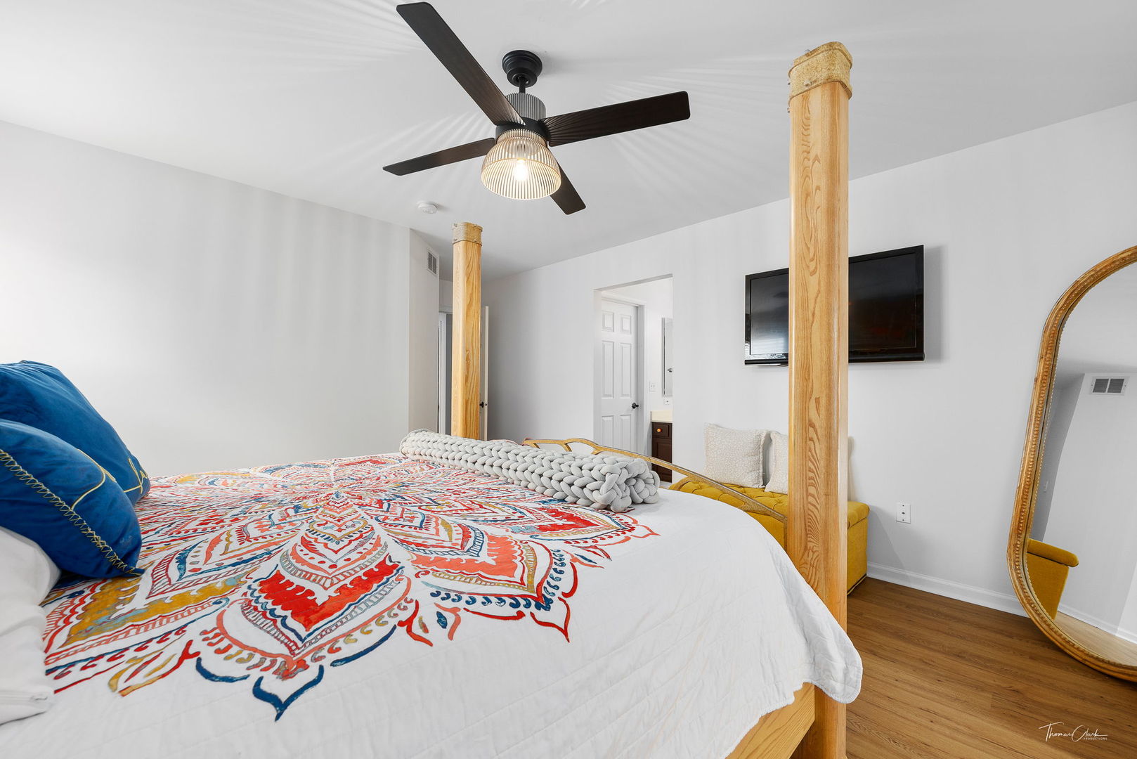 1910 Baldwin Way Bolingbrook, IL 60490 - Photo 18 of 38 a spacious bedroom with a bed and a flat screen tv