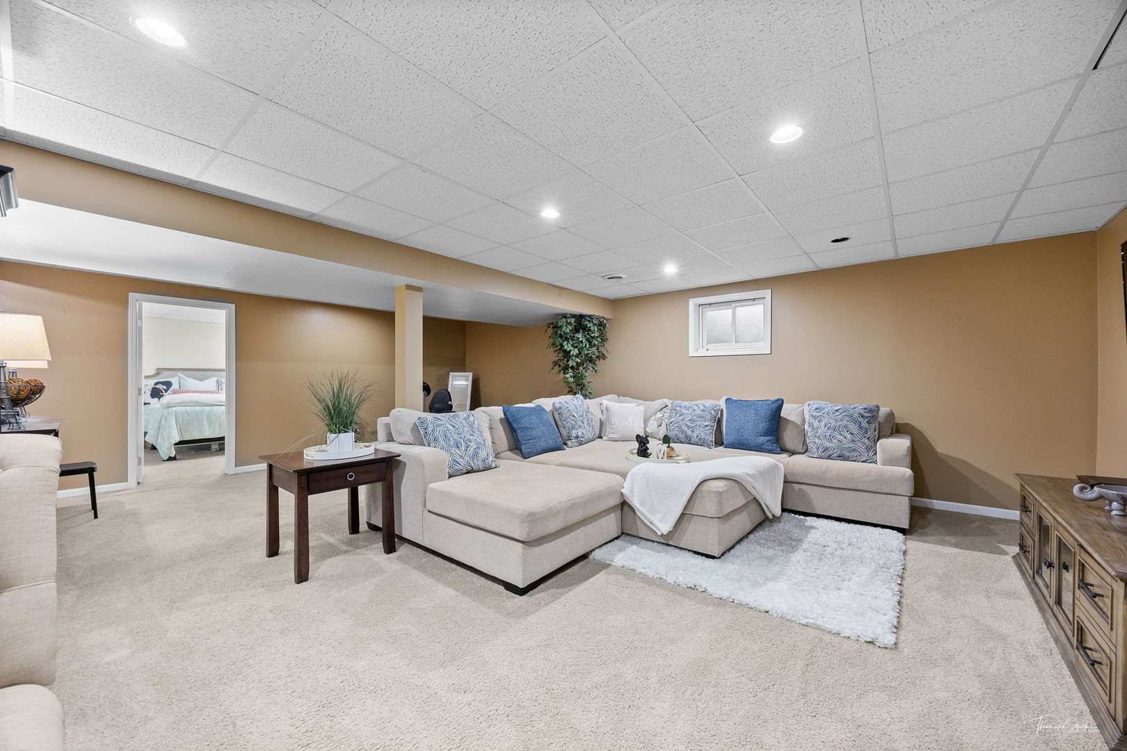 1910 Baldwin Way Bolingbrook, IL 60490 - Photo 24 of 38 a living room with furniture and a large window