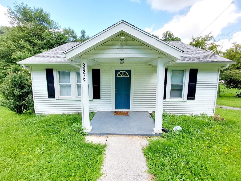 3975 Gratton Road Tazewell, VA 24651 - Photo 1 of 34 Gallery Image 1