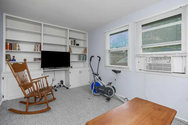 $550,000 | 28 West 58th Street, Kansas City, MO 64113