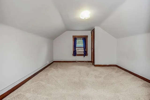 $550,000 | 28 West 58th Street, Kansas City, MO 64113