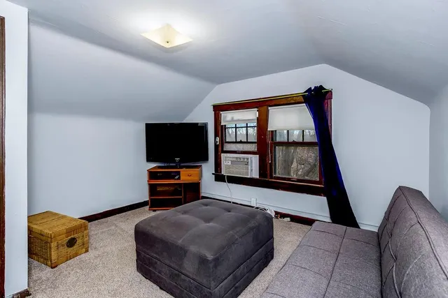 $550,000 | 28 West 58th Street, Kansas City, MO 64113