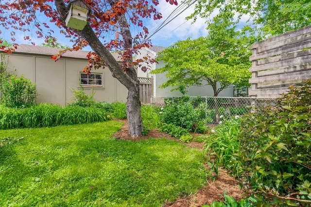 $550,000 | 28 West 58th Street, Kansas City, MO 64113