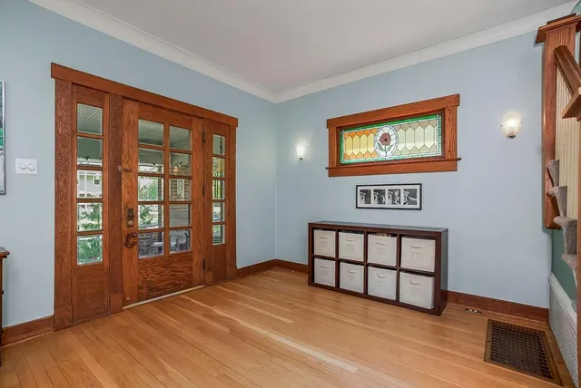 $550,000 | 28 West 58th Street, Kansas City, MO 64113