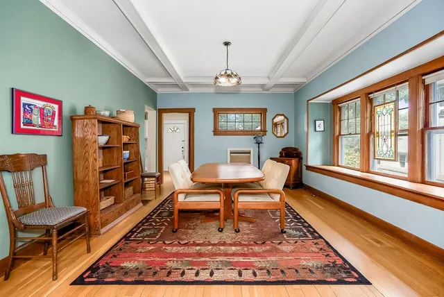 $550,000 | 28 West 58th Street, Kansas City, MO 64113