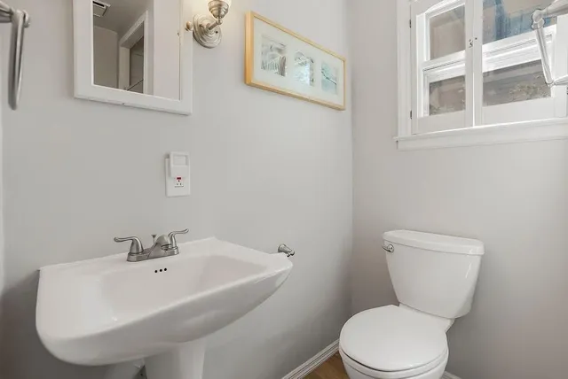 $550,000 | 28 West 58th Street, Kansas City, MO 64113