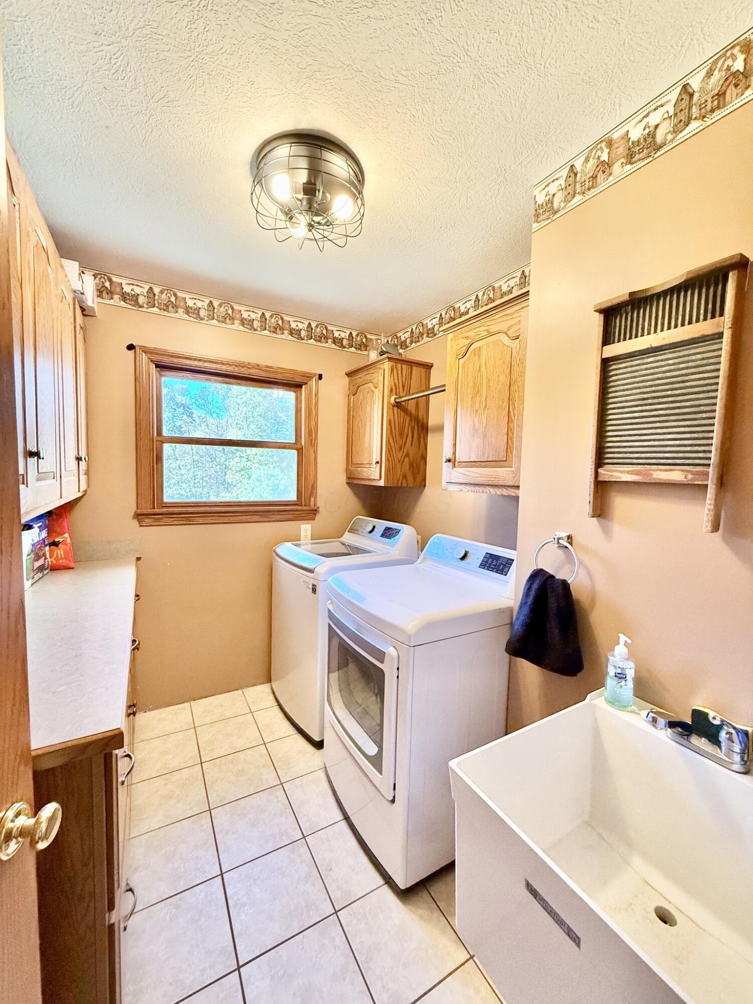 15596 Carson Road Mount Vernon, OH 43050 - Photo 29 of 45 27