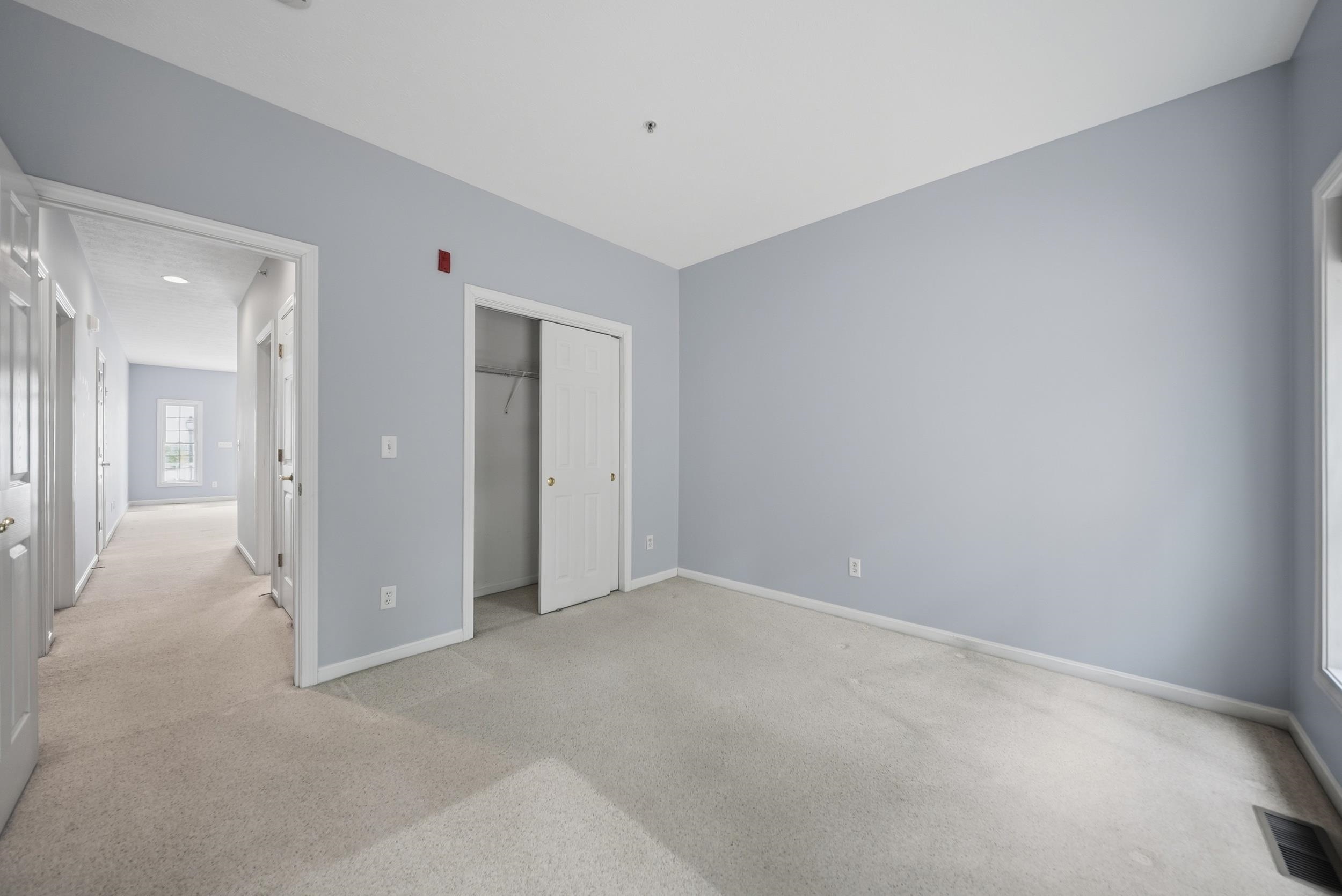 34 Mammoth Road, Unit 18 Hooksett, NH 03106 - Photo 24 of 32 Gallery Image 24