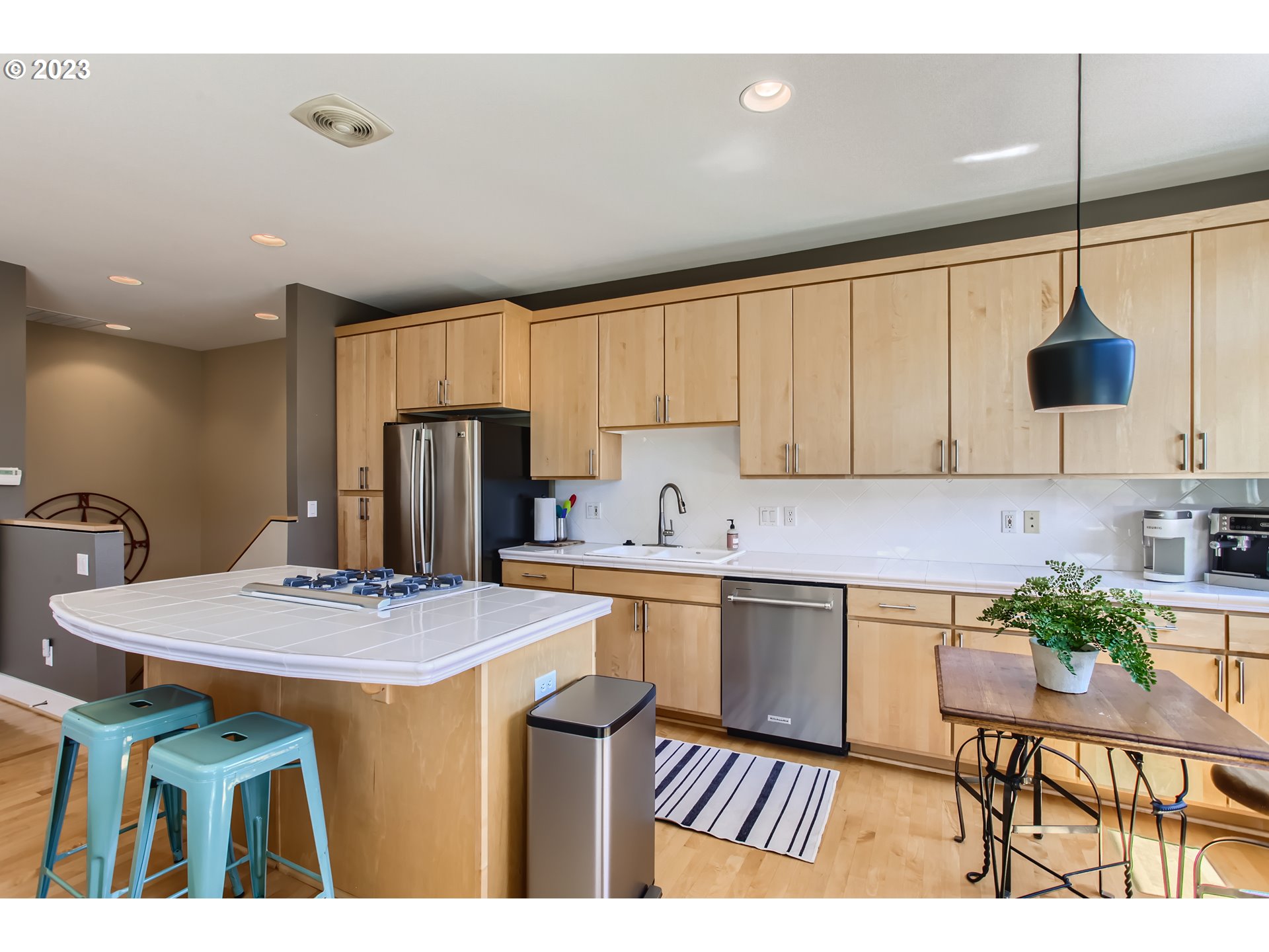 3133 Northwest Miller Road Portland, OR 97229 - Photo 12 of 30 Gallery Image 12