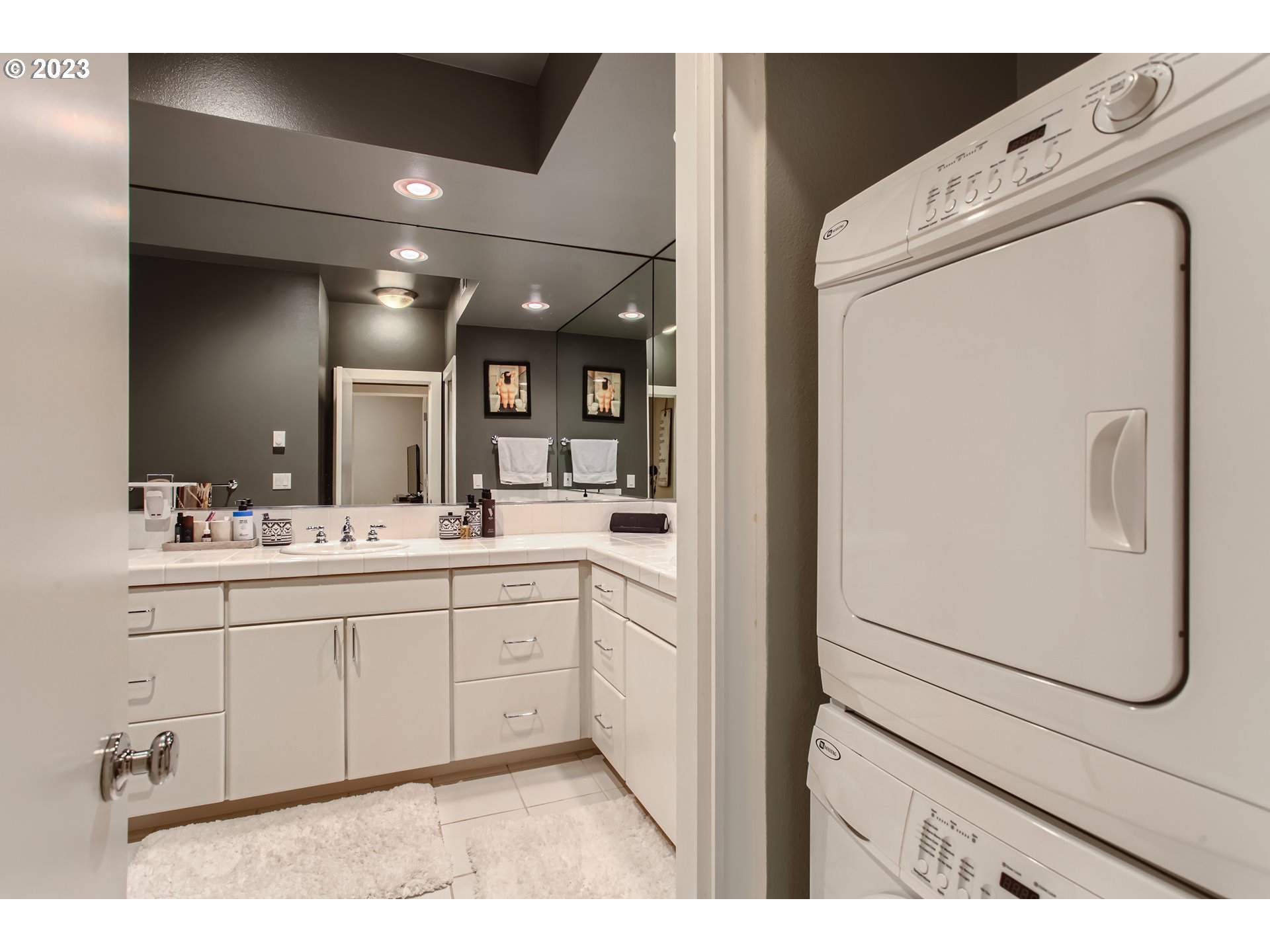 3133 Northwest Miller Road Portland, OR 97229 - Photo 21 of 30 Gallery Image 21