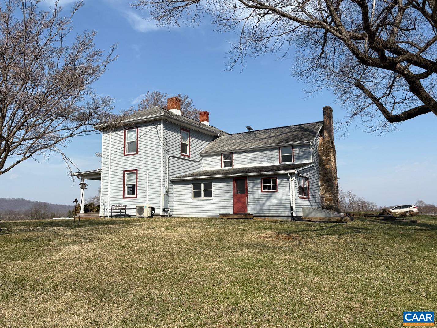 3716 Etlan Road Etlan, VA 22719 - Photo 5 of 53 Side view
