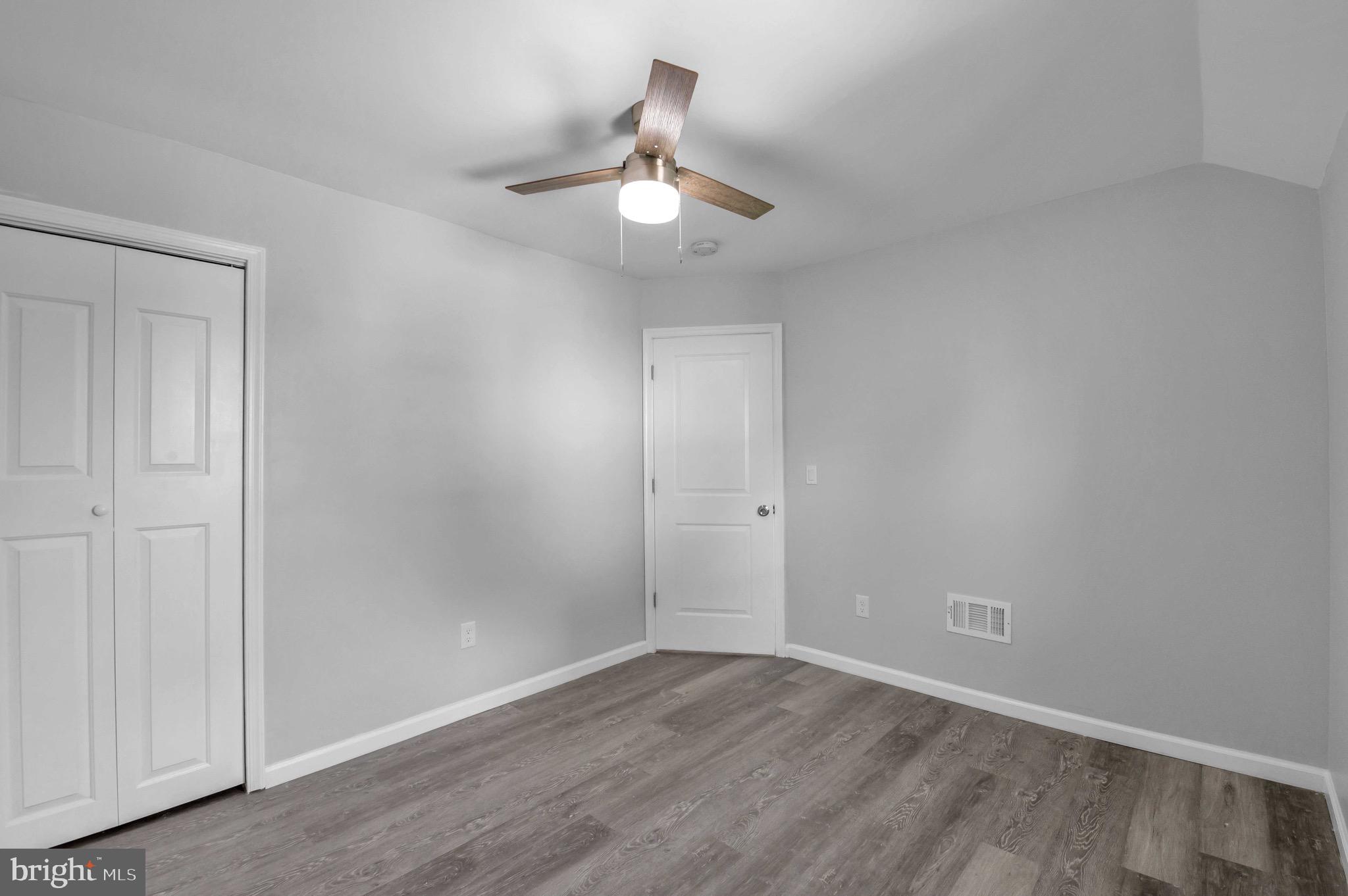 1139 Keystone Road Chester, PA 19013 - Photo 15 of 26 Gallery Image 15