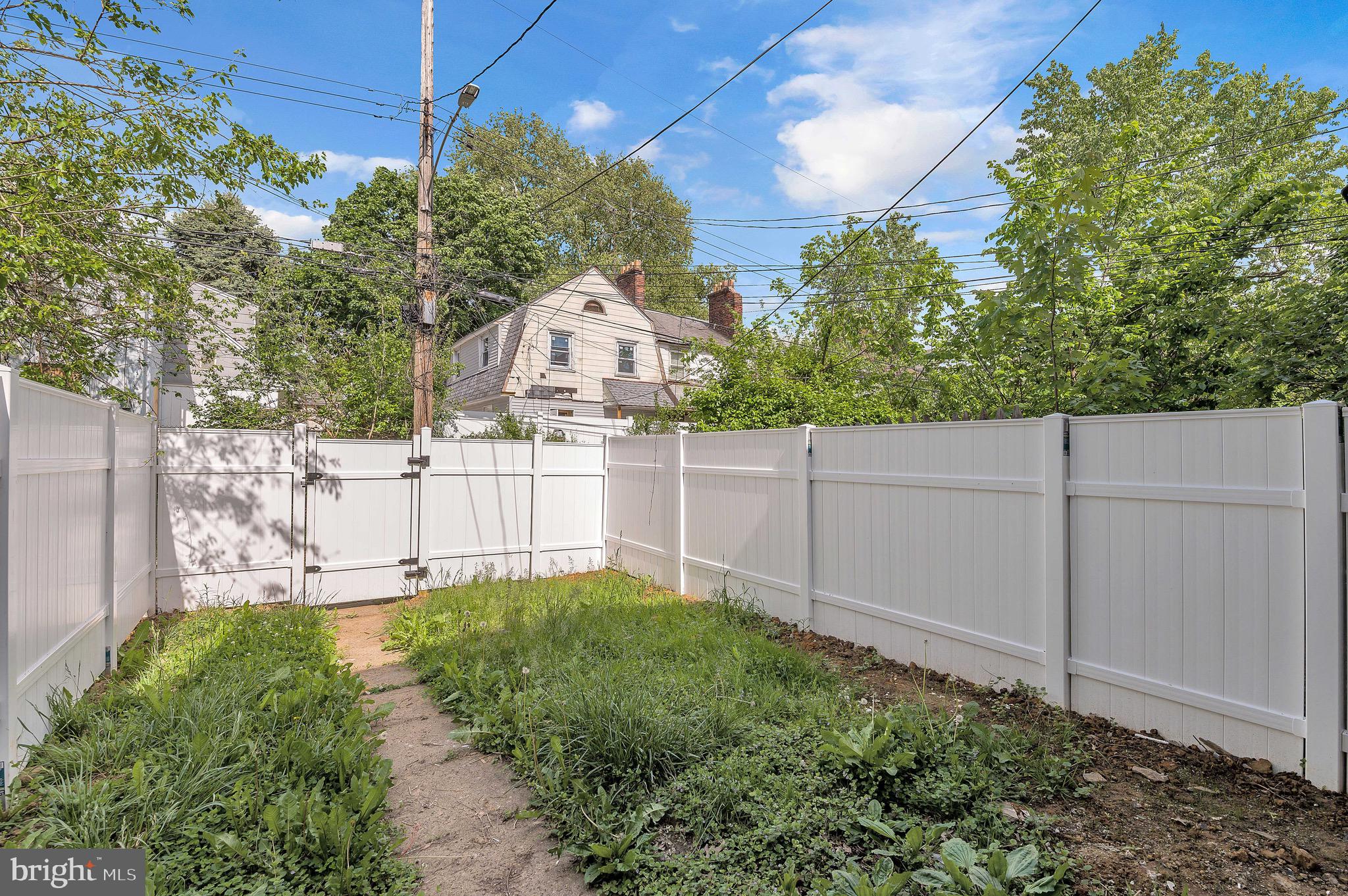 1139 Keystone Road Chester, PA 19013 - Photo 21 of 26 Gallery Image 21