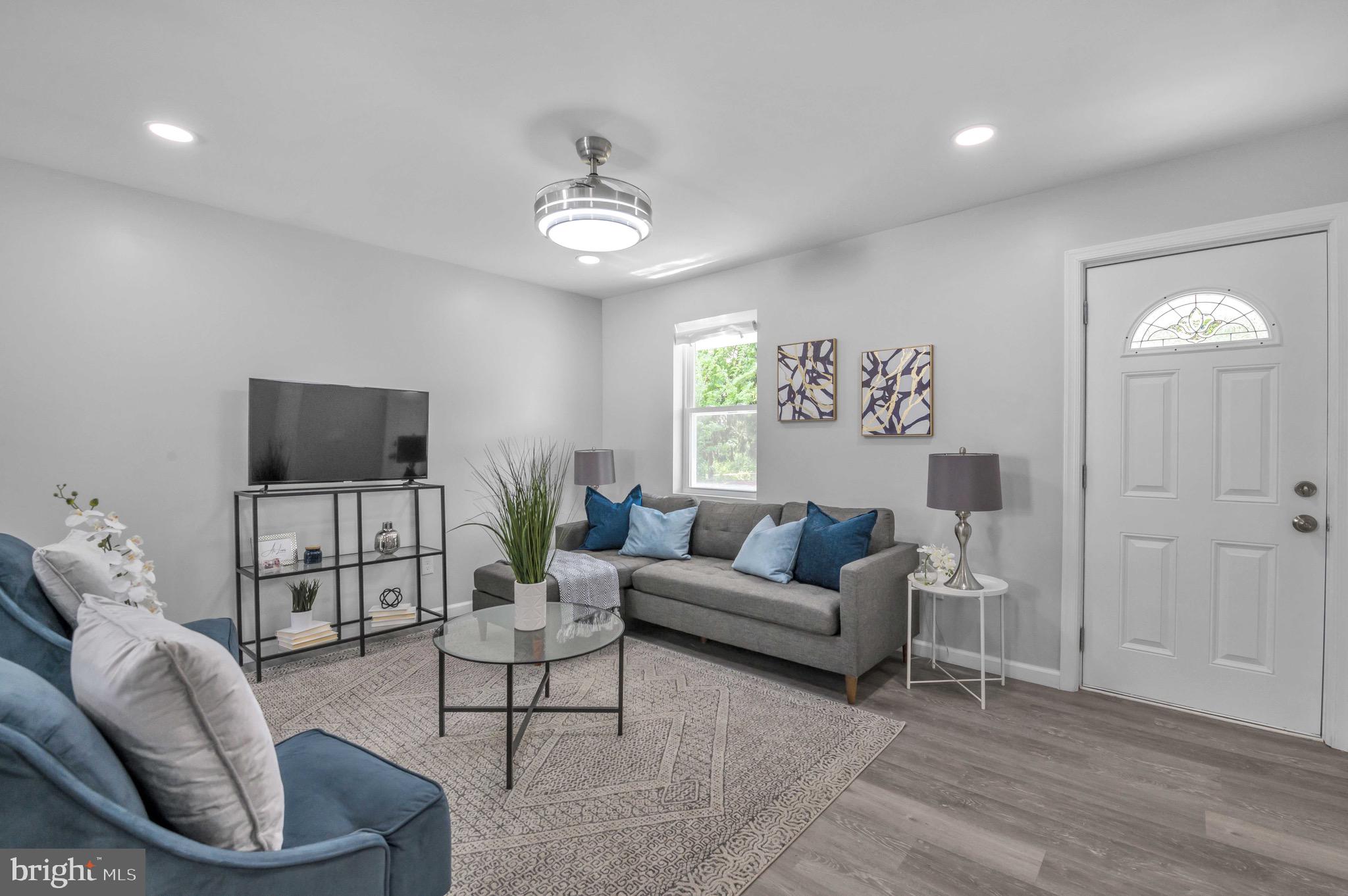 1139 Keystone Road Chester, PA 19013 - Photo 3 of 26 Gallery Image 3