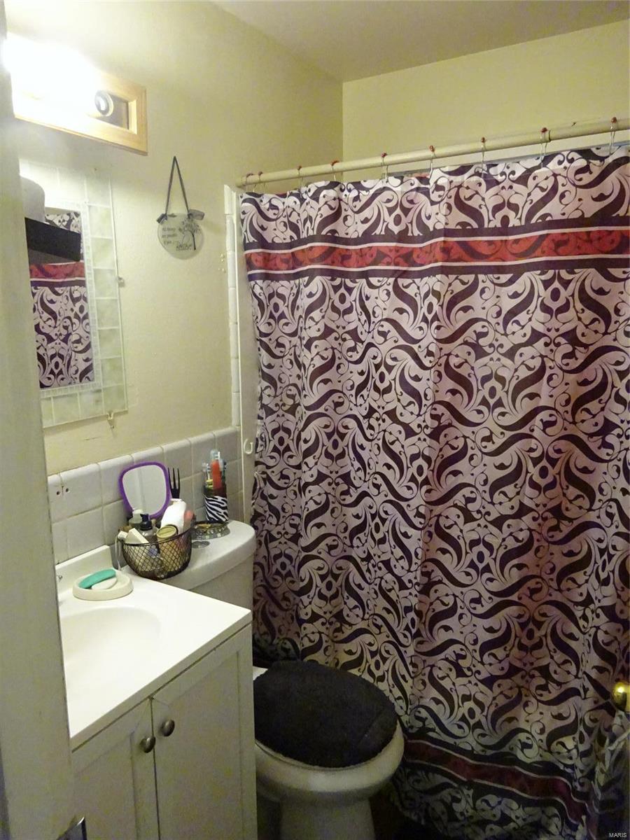 8909 Dever Drive Jennings, MO 63136 - Photo 12 of 15