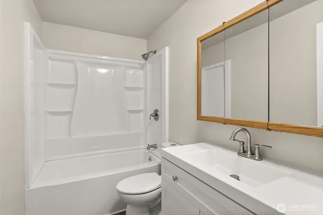 $770,000 | 665 Sunset Avenue, Ocean Shores, WA 98569