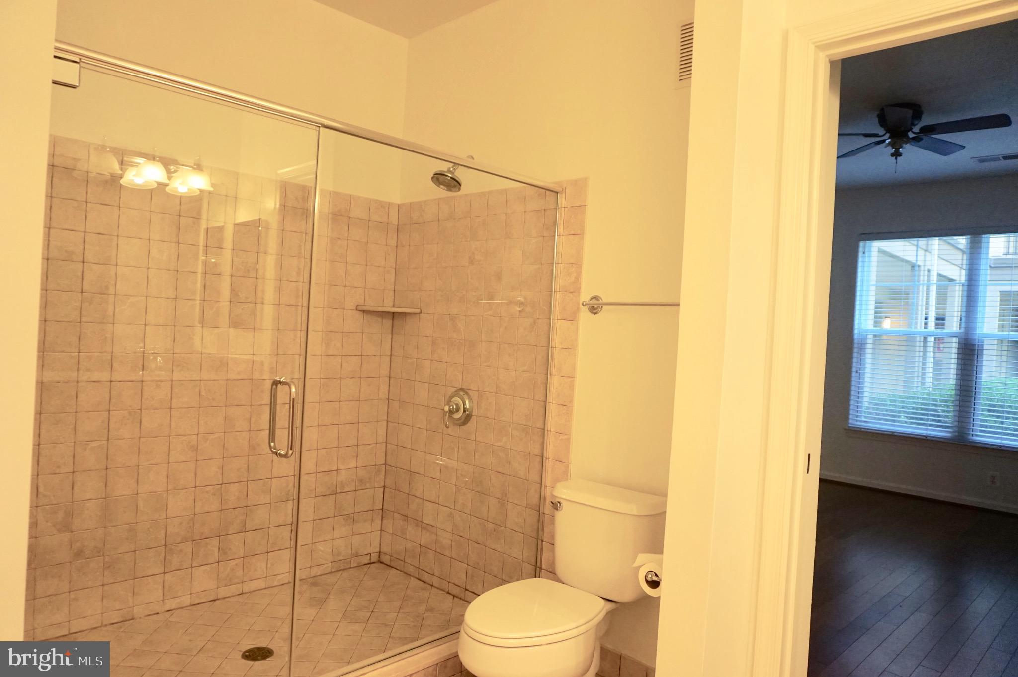 11750 Old Georgetown Road, Unit 2135 Rockville, MD 20852 - Photo 11 of 30 Tiled walk in shower