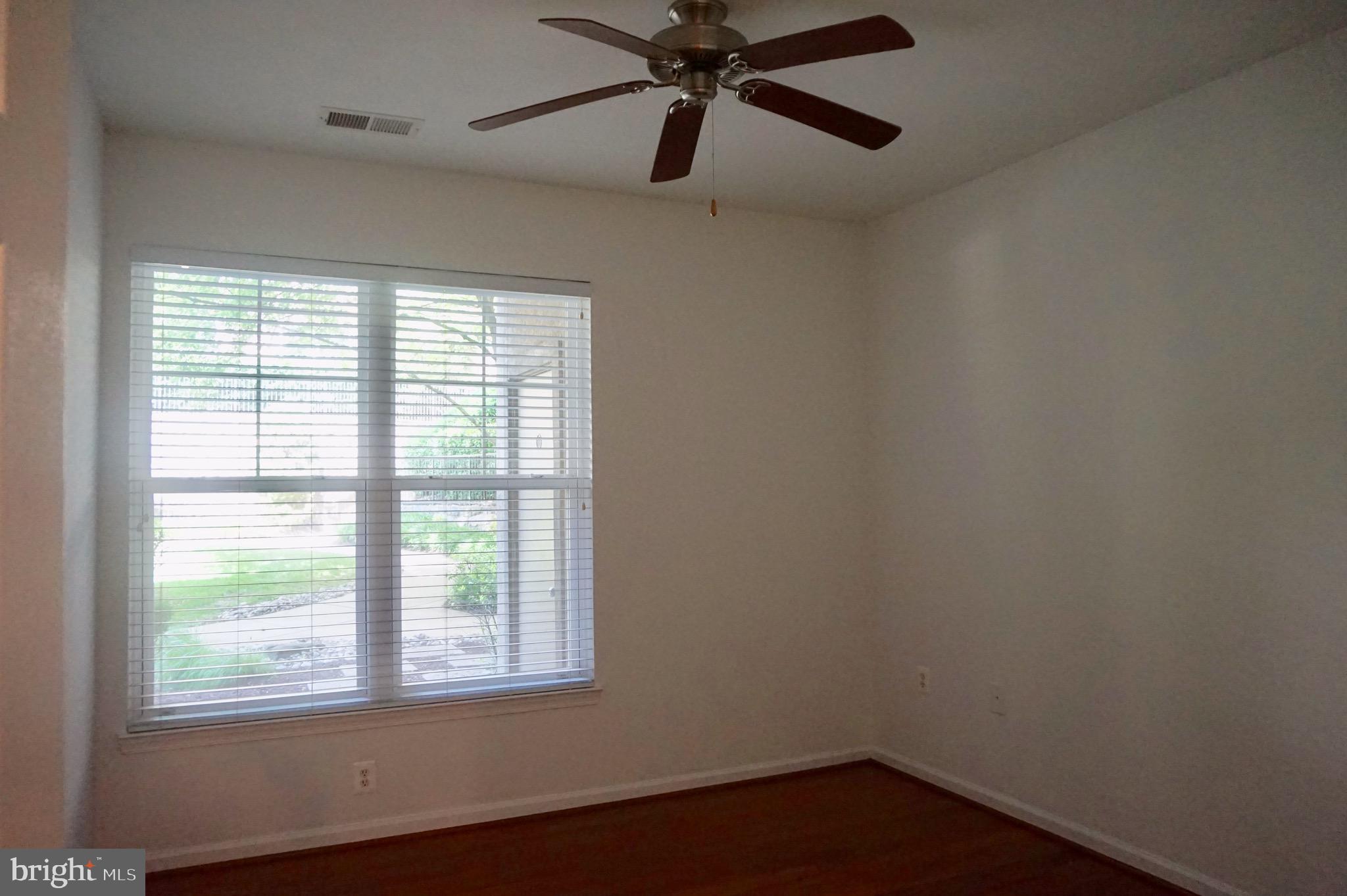 11750 Old Georgetown Road, Unit 2135 Rockville, MD 20852 - Photo 15 of 30 3rd bedroom