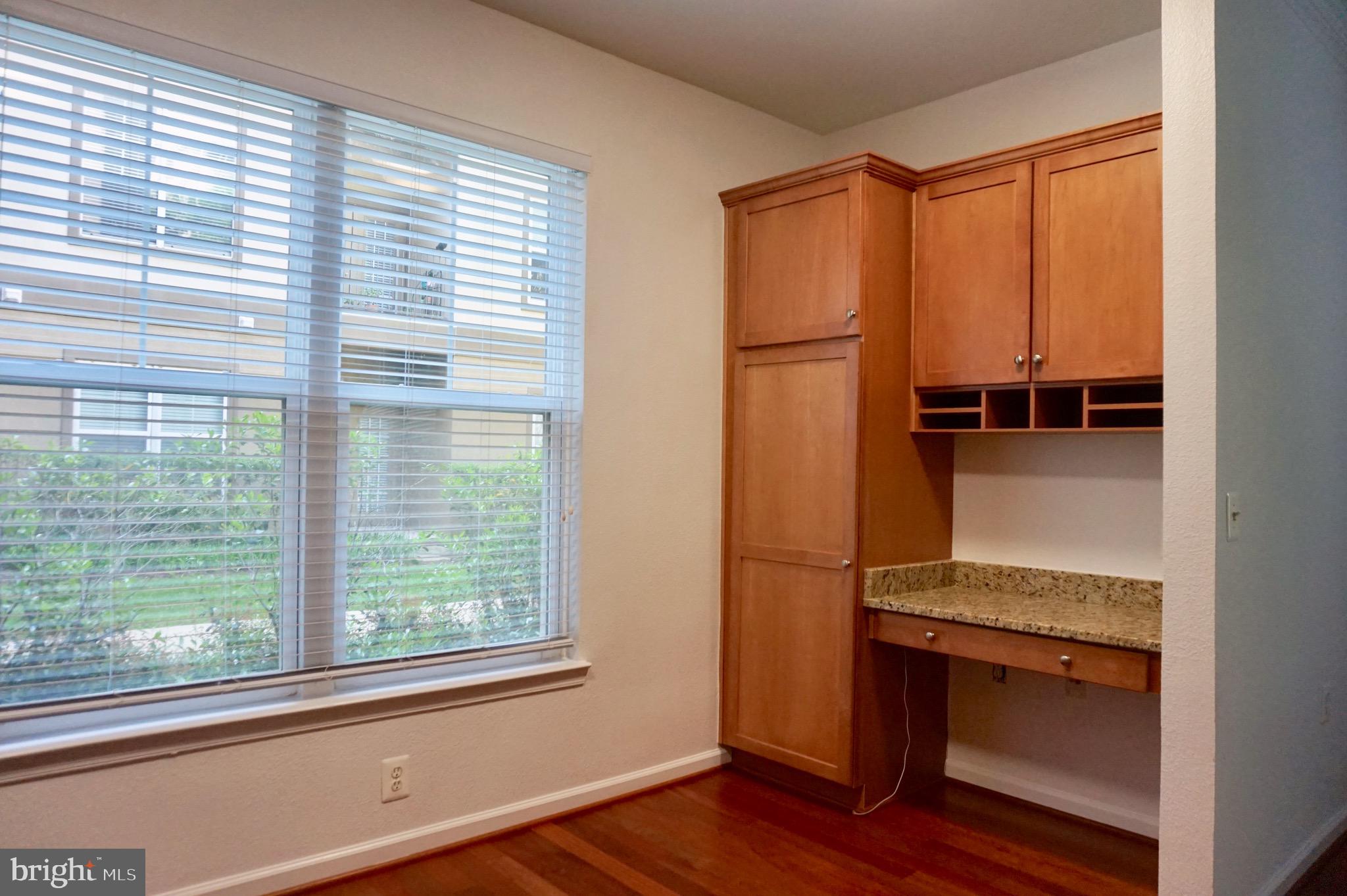 11750 Old Georgetown Road, Unit 2135 Rockville, MD 20852 - Photo 8 of 30 Pantry and communication area