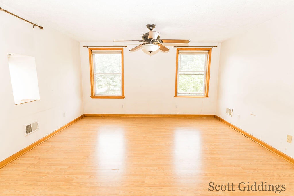 1402 Deaner Road Northeast Edmore, MI 48829 - Photo 51 of 72 Gallery Image 51