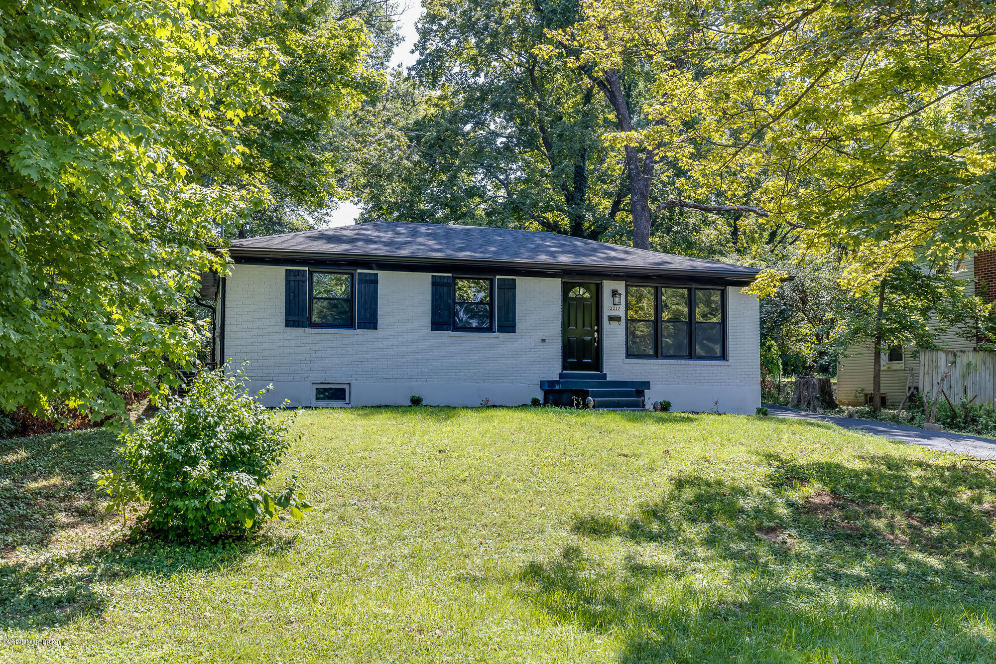 3317 Dell Road Louisville, KY 40299 - Photo 2 of 34 3317 Dell Rd - 2 - for MLS