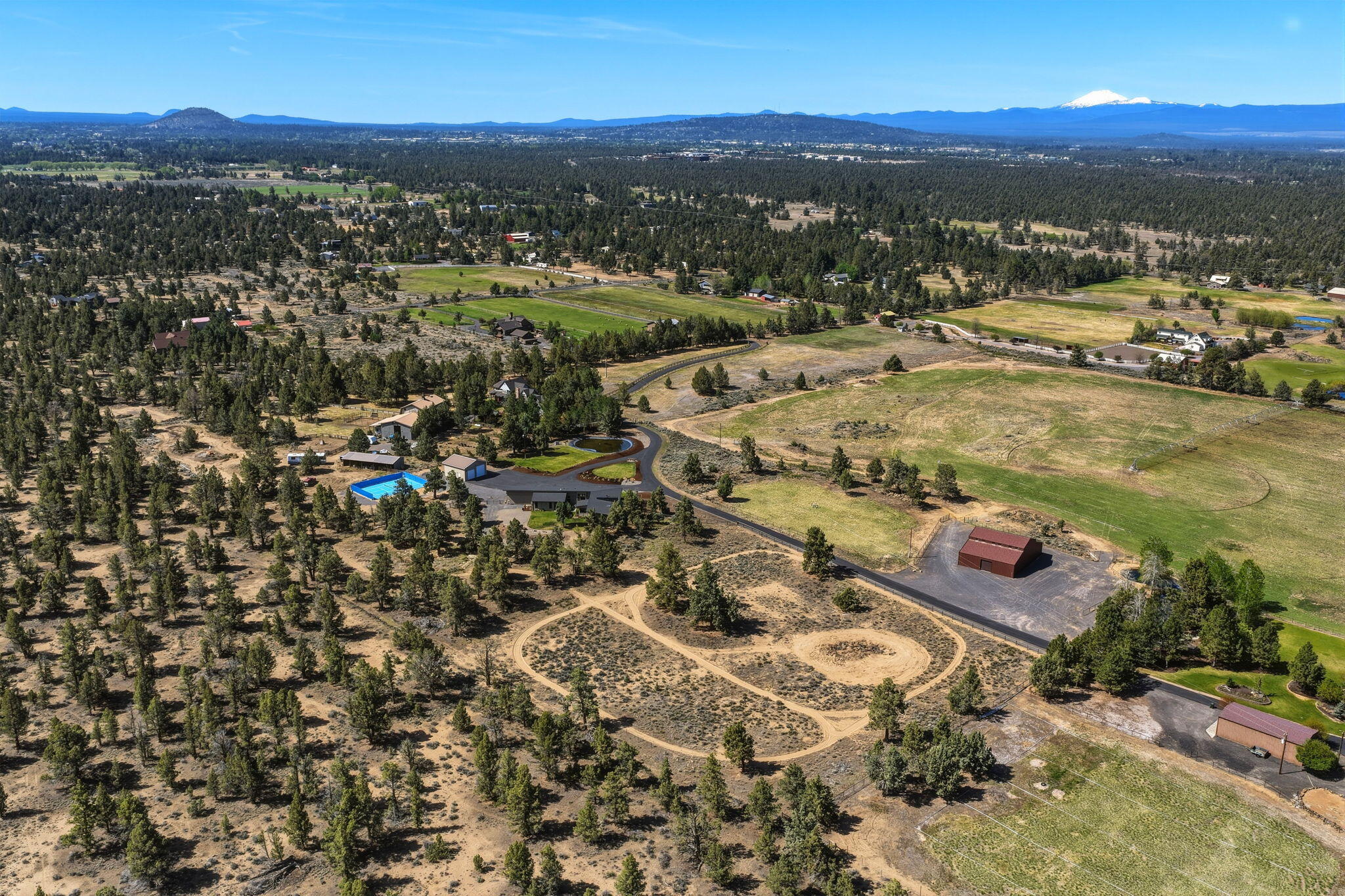 64144 Pioneer Loop Bend, OR 97701 - Photo 161 of 192 151-web-or-mls-Riley Visuals-151