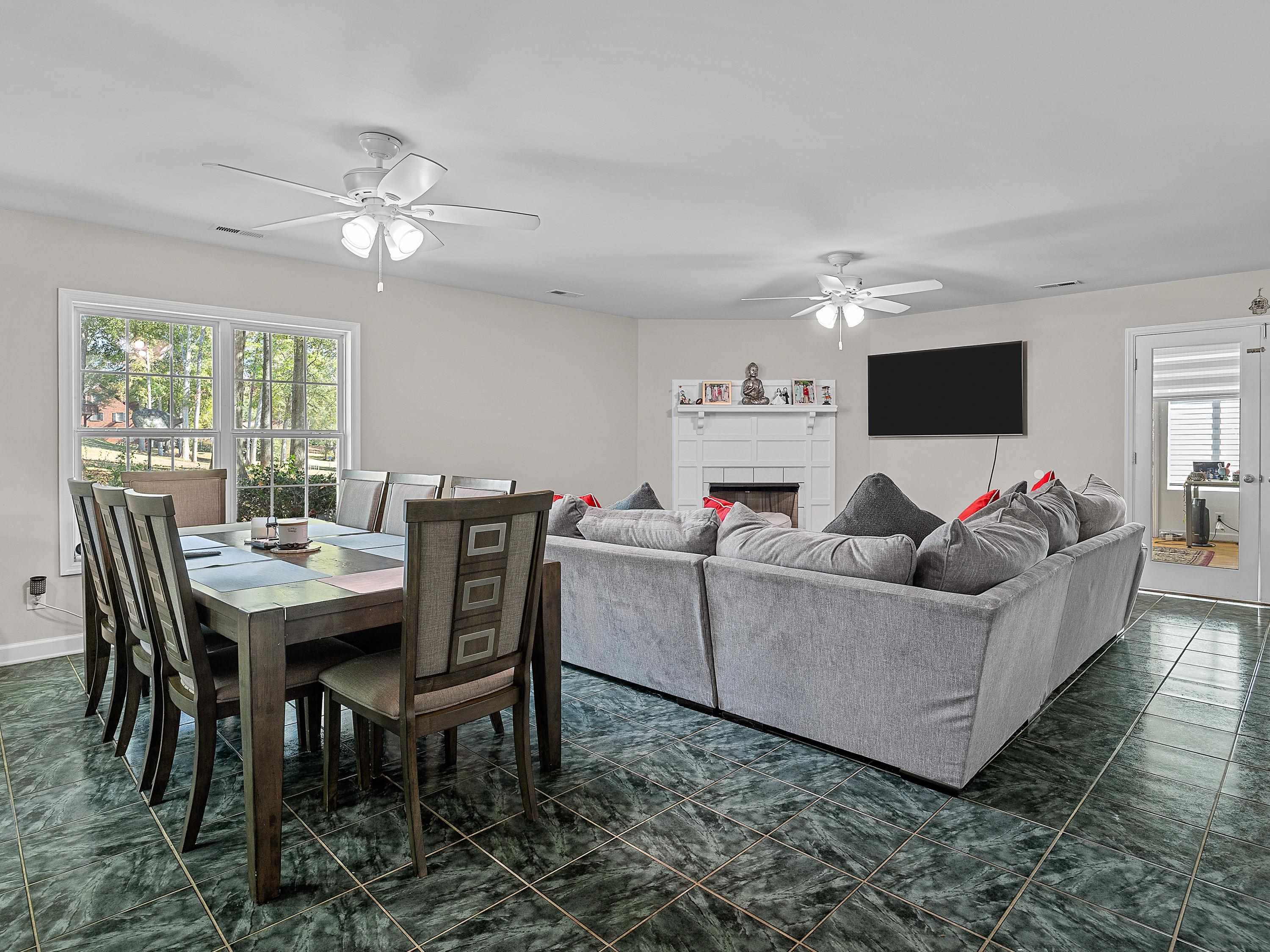 719 Pellican Point Duncan, SC 29334 - Photo 3 of 32