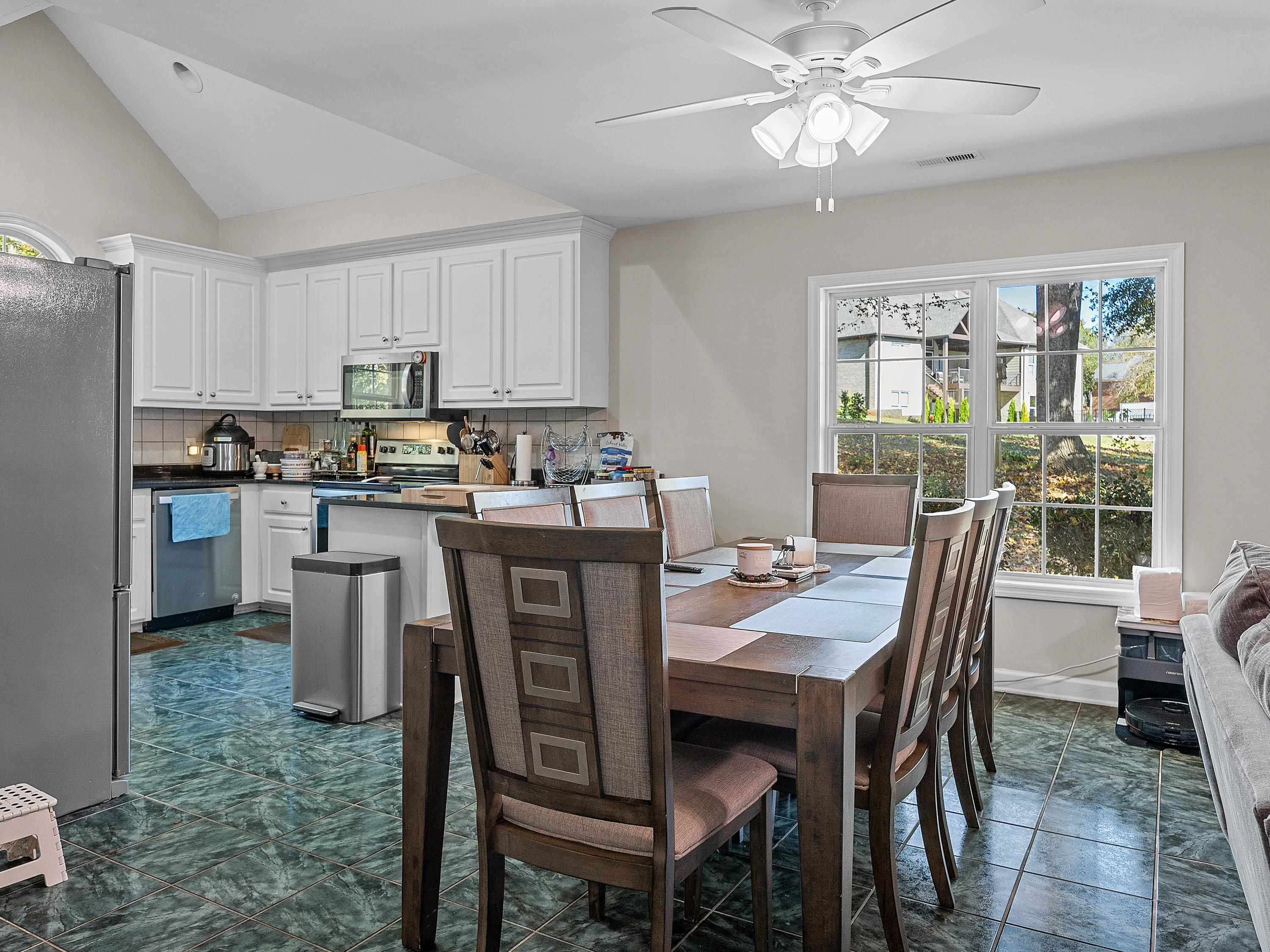 719 Pellican Point Duncan, SC 29334 - Photo 4 of 32