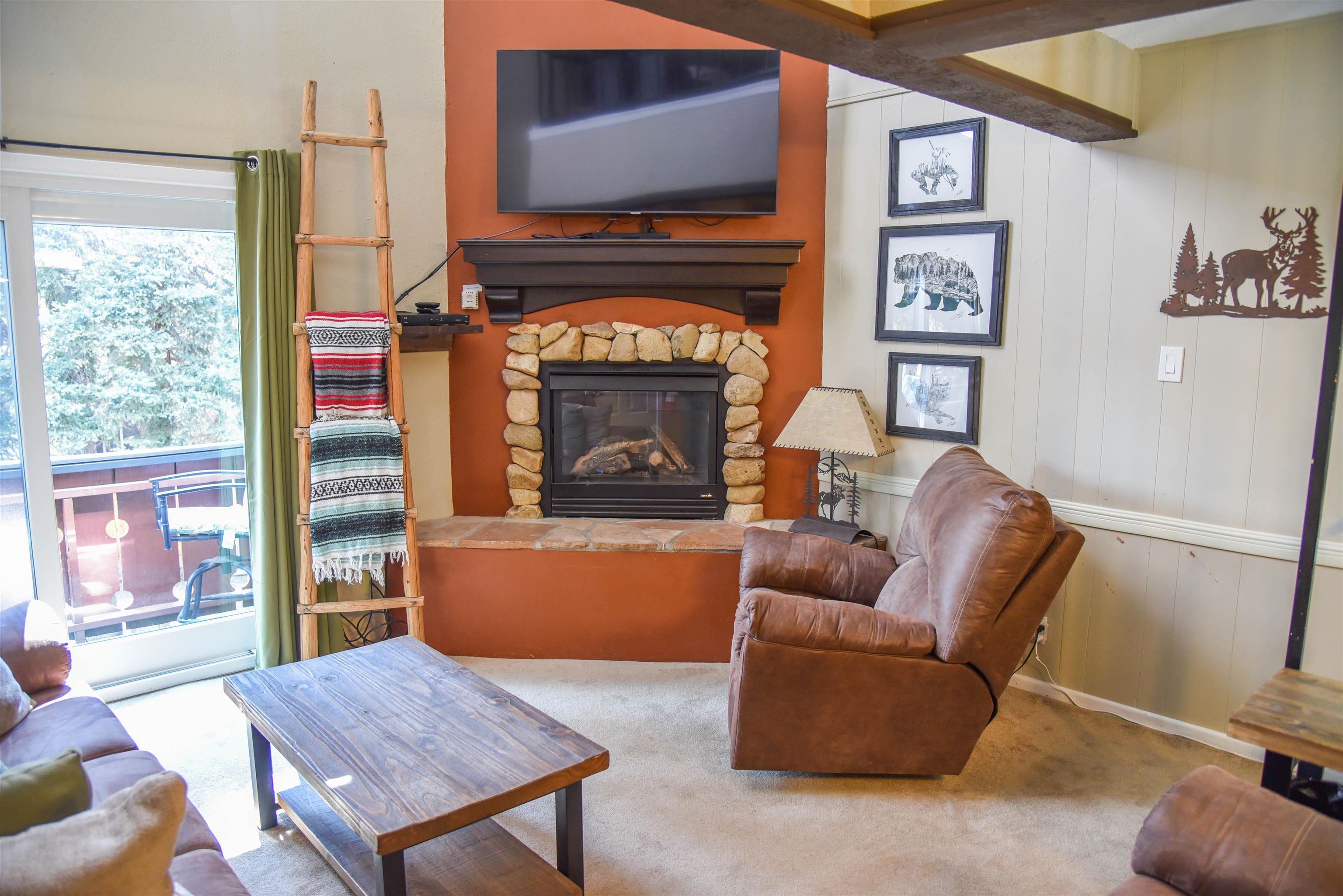 303 Pioneer Road, Unit 19B Red River, NM 87558 - Photo 4 of 32 Gallery Image 4