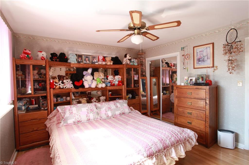 1111 Hedgecock Road High Point, NC 27265 - Photo 9 of 20 Gallery Image 9