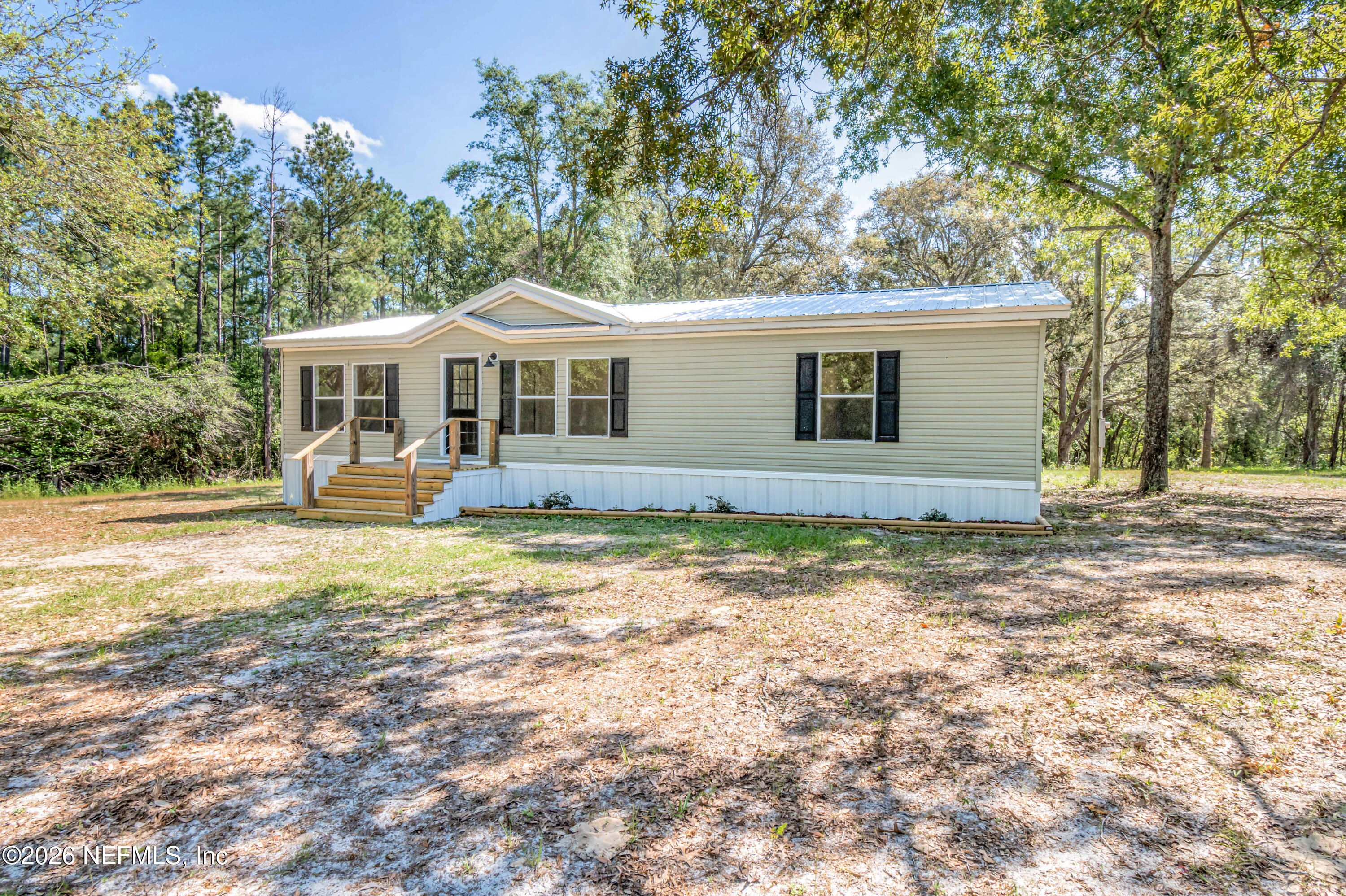 18937 Crews Road Glen St. Mary, FL 32040 - Photo 4 of 43 Front