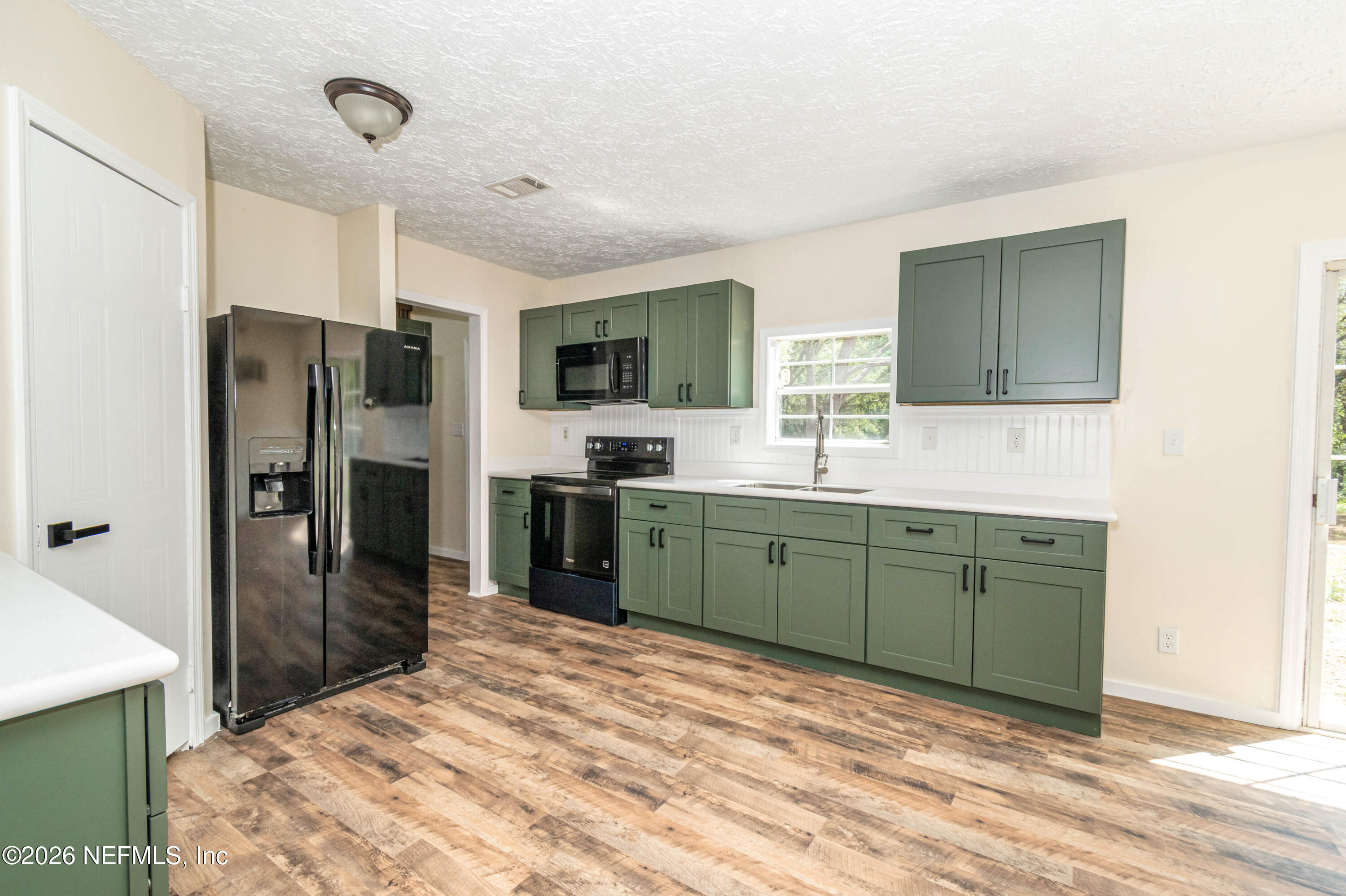 18937 Crews Road Glen St. Mary, FL 32040 - Photo 9 of 43 Kitchen
