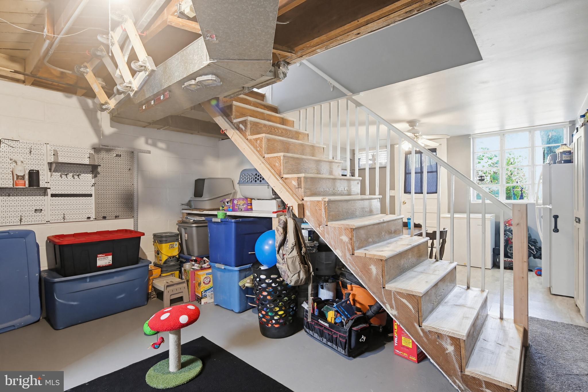 4028 Raymonn Avenue Baltimore, MD 21213 - Photo 21 of 36 Spacious basement with ample storage.