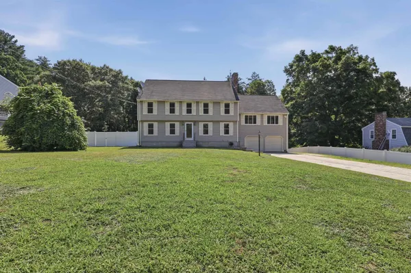 $699,000 | 28 Rangers Drive, Hudson, NH 03051