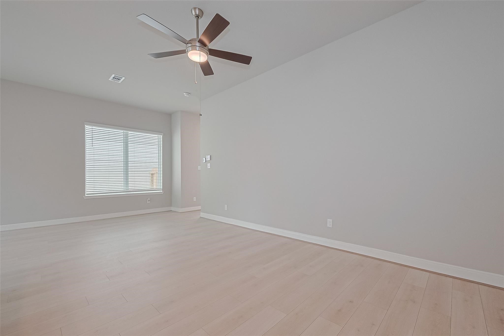 8917 Grovner Place Houston, TX 77080 - Photo 8 of 44
