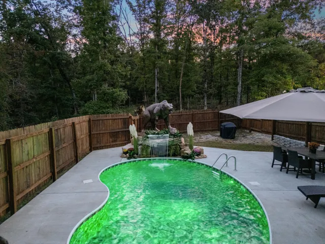 $659,900 | 157 Countrywood Lane, Hohenwald, TN 38462