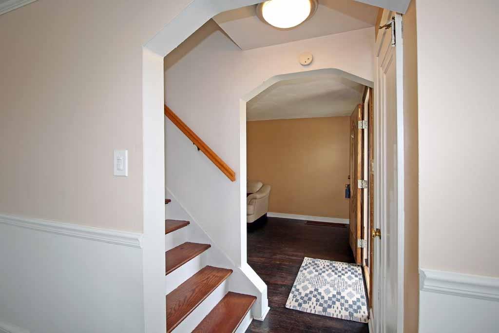 959 McCoy Road McKees Rocks, PA 15136 - Photo 6 of 23